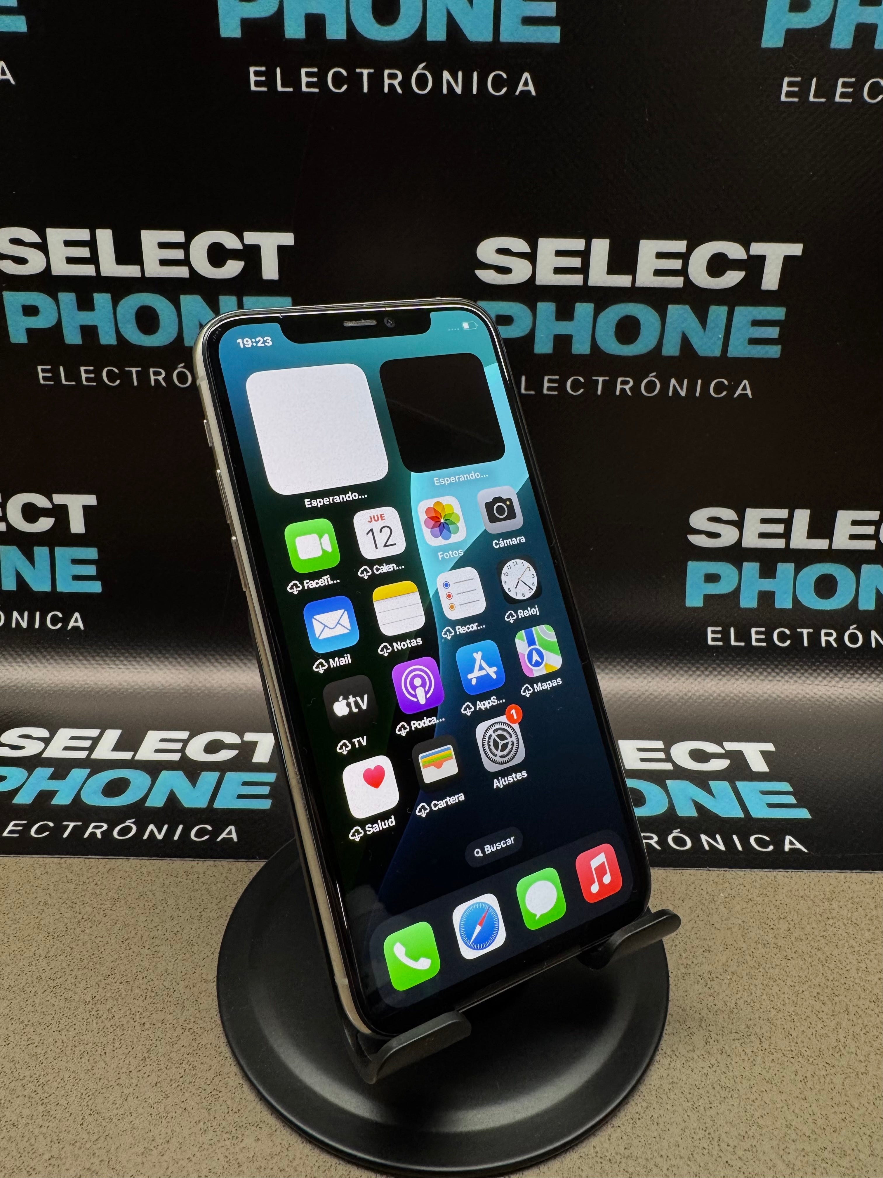 iPhone 11 Pro 64GB Plateado