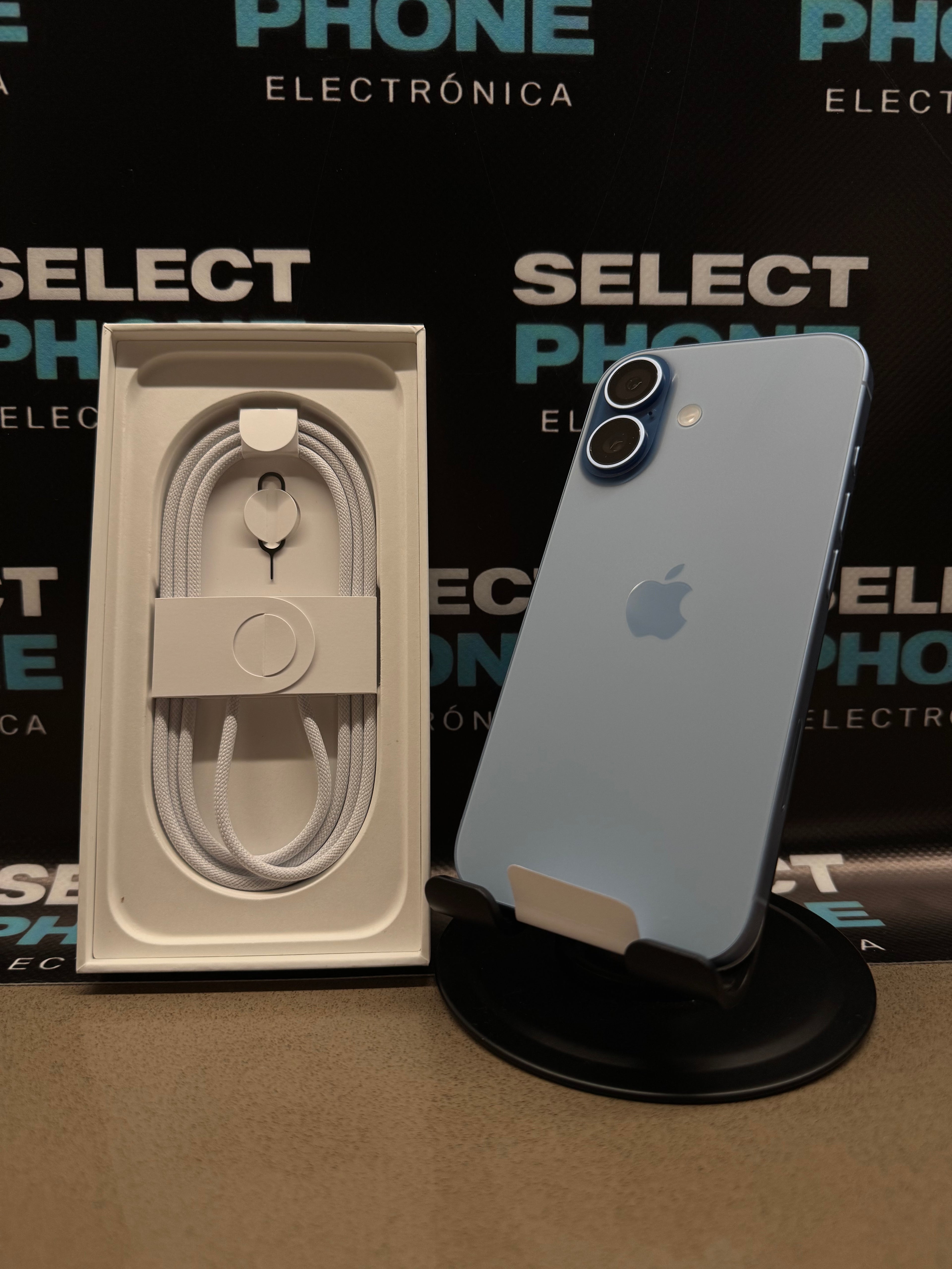 Open box! iPhone 17 256GB