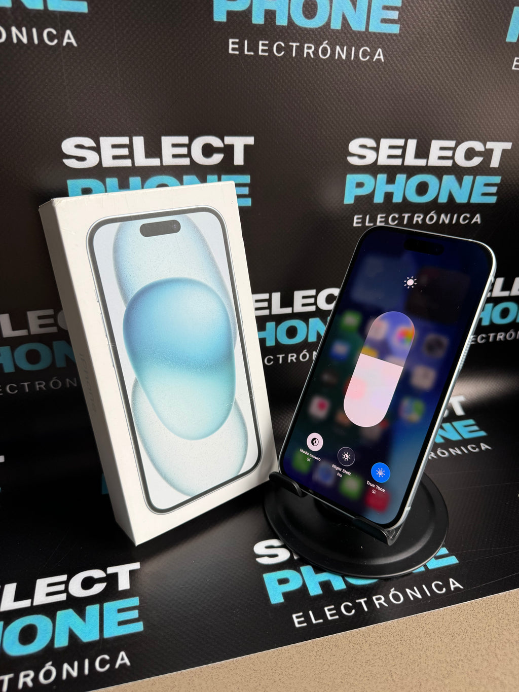iPhone 15 128GB Azul