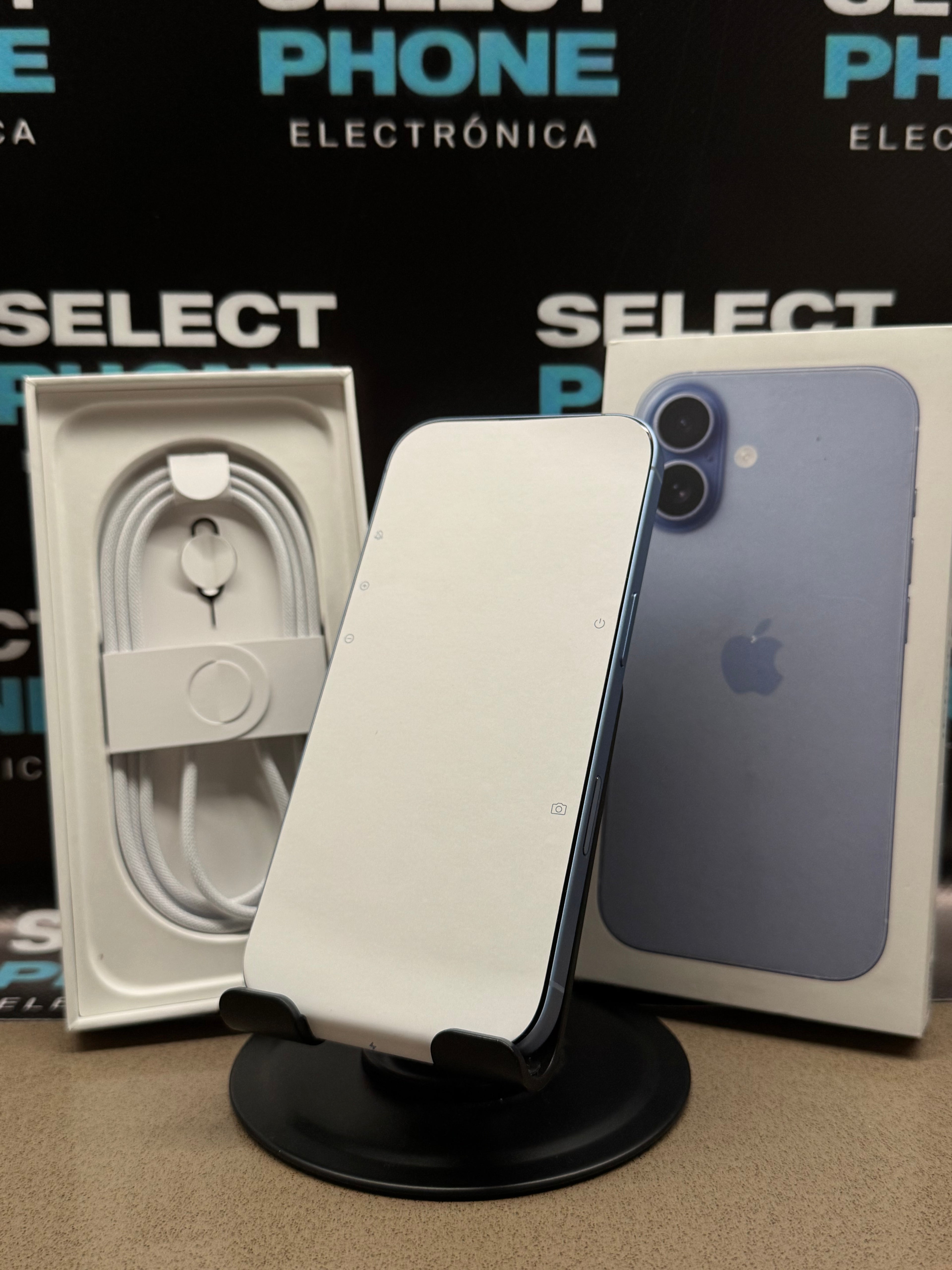 Open box! iPhone 17 256GB